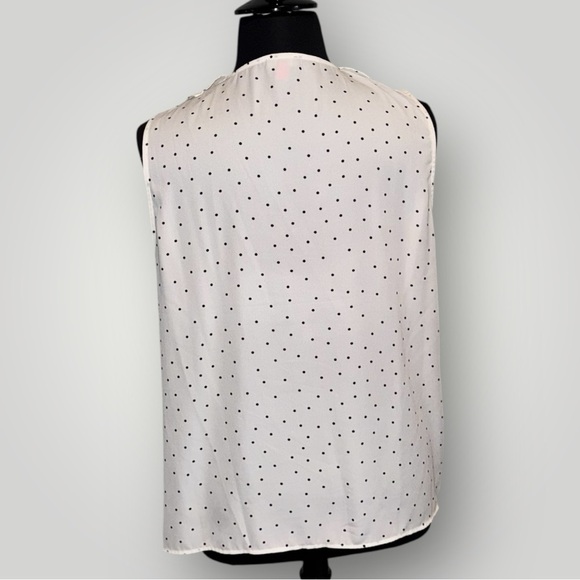 VINCE CAMUTO V-Neck Ruffled Collar Georgette Blouse - XXL White - Picture 4 of 14